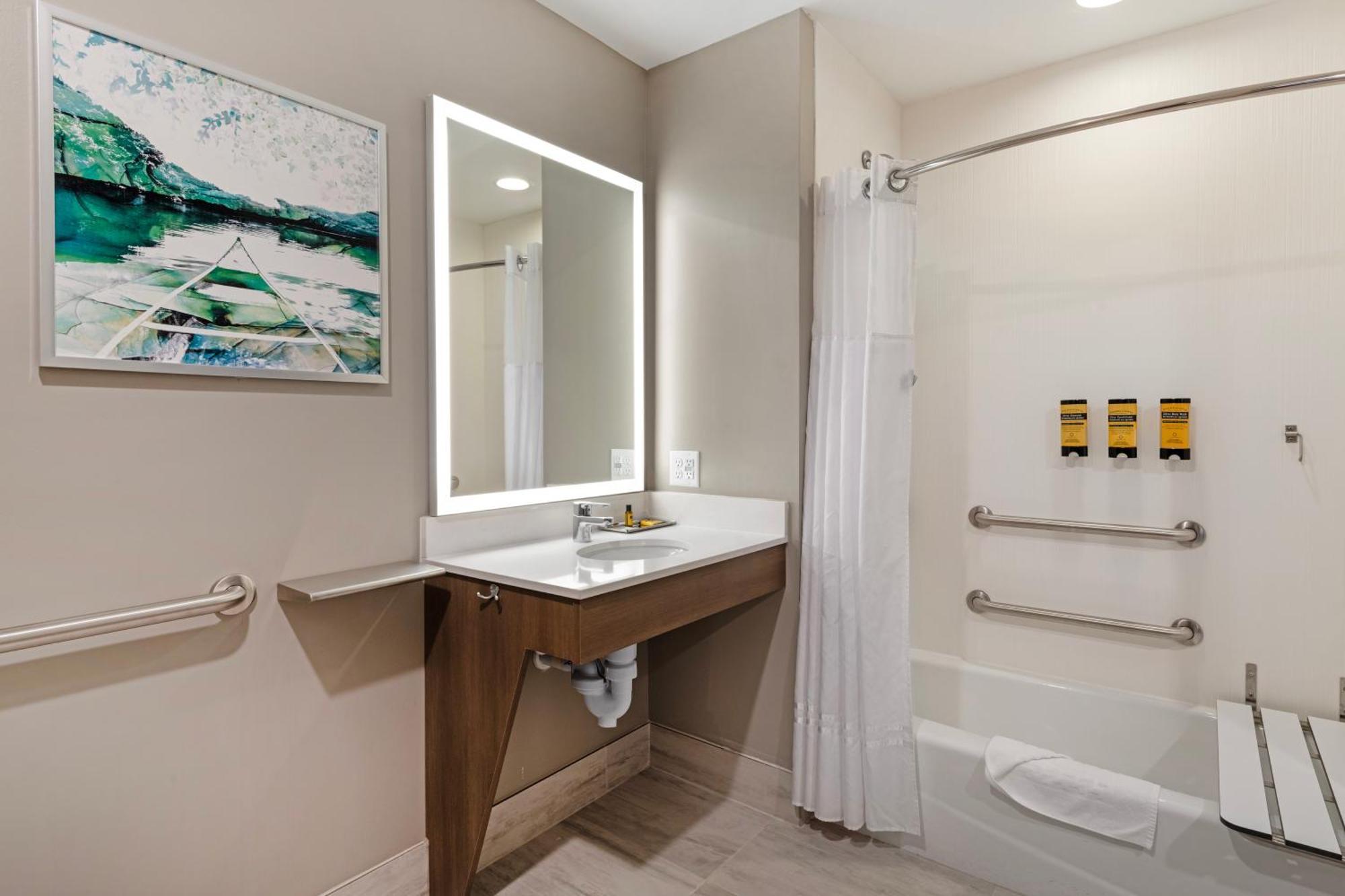 Best Western Plus Grand Rapids Mn Exterior foto